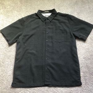 Men’s Quiksilver waterman Black button up size L